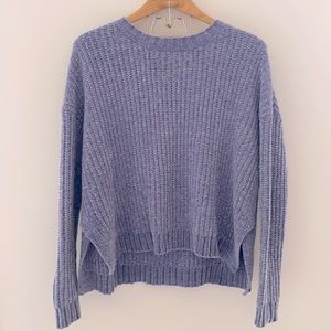 Beautiful, comfy, pale purple Aerie crewneck chenille sweater with side slits.